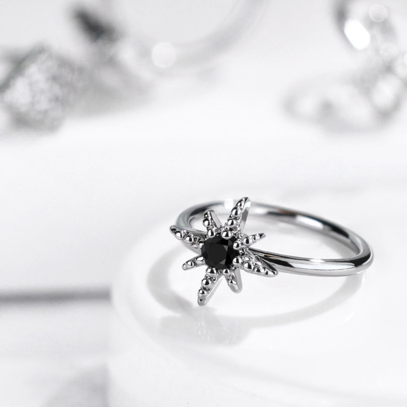Anneau en rhodium pour l'hélix ou le nez avec étoile brillante