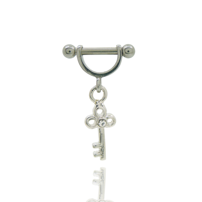 Piercing sexe pendentif clé