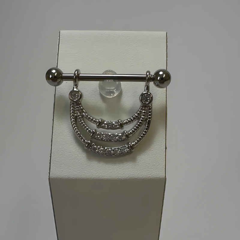 Piercing téton triple guirlandes