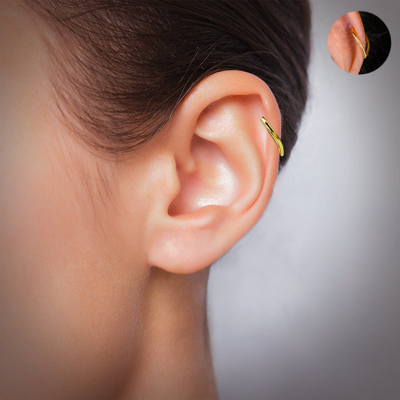 Piercing : clicker plaqué or en forme de goutte