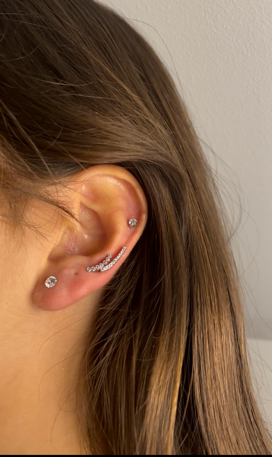 Piercing oreille en acier chirurgical avec barrettes de strass