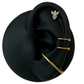 mise en situation Piercing oreille titane ASTM F-136 motif navettes brillantes