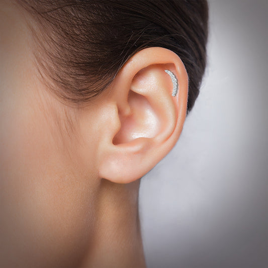 Piercing en acier chirurgical pour l'oreille avec cristaux