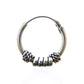 Boucle d'oreille anneau en argent avec motif