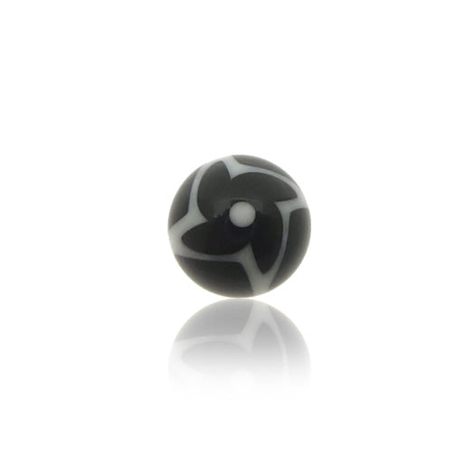 Piercing boule acrylique noire et blanche