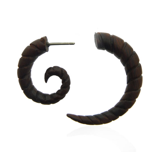 Faux piercing écarteur torsadé en bois