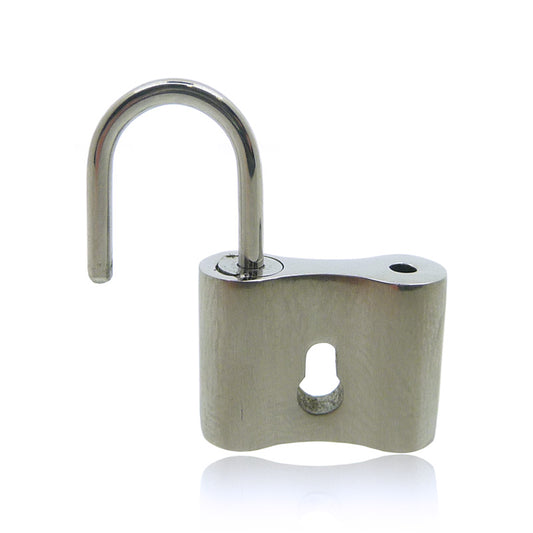 Piercing cadenas pose simple