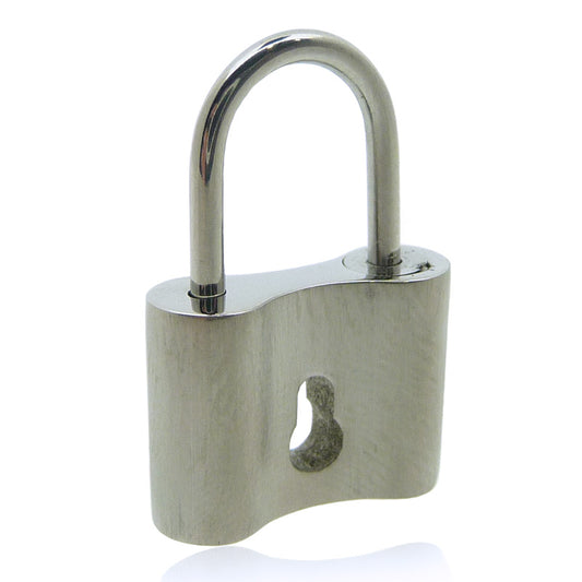 Piercing cadenas pose simple